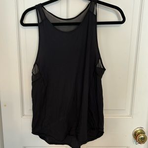 Lululemon black tank with mesh by arm openings.